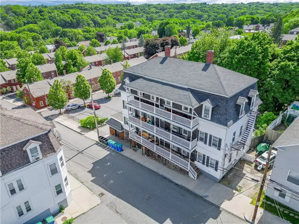 68 Winter St, Lincoln