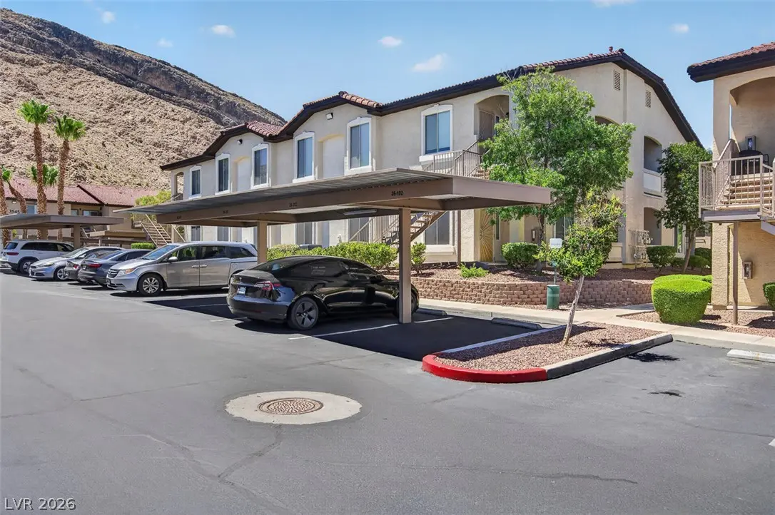 3540 Cactus Shadow Street 102, Las Vegas