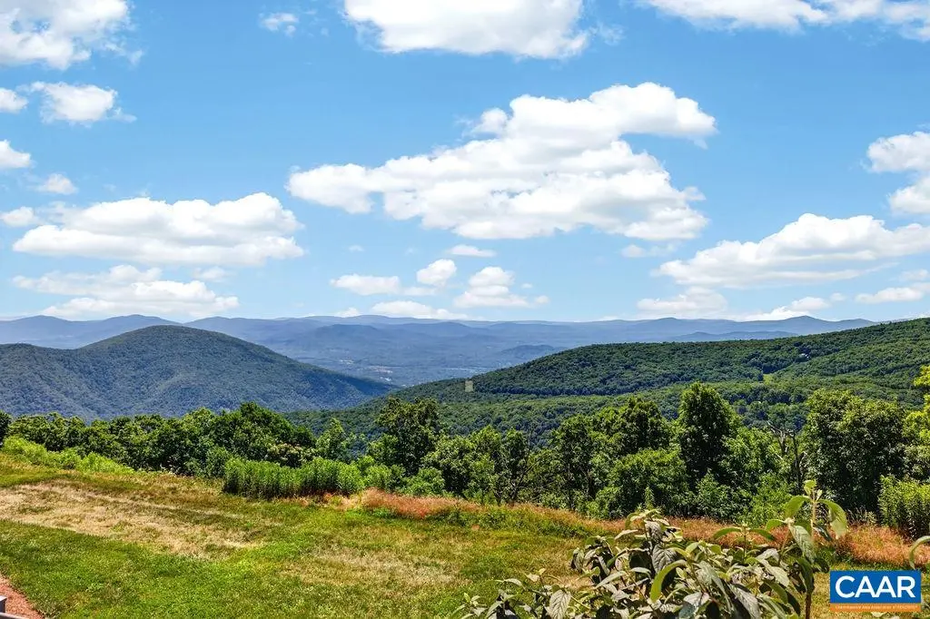 1587 Vistas Condos, Wintergreen