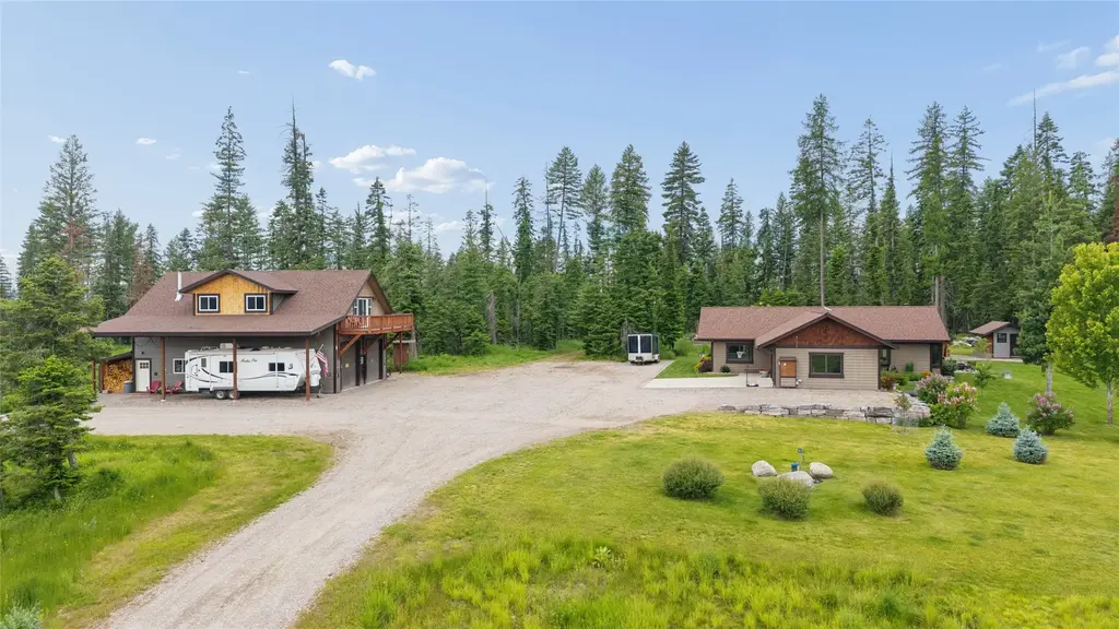1221 Grand Fir Road, Bigfork