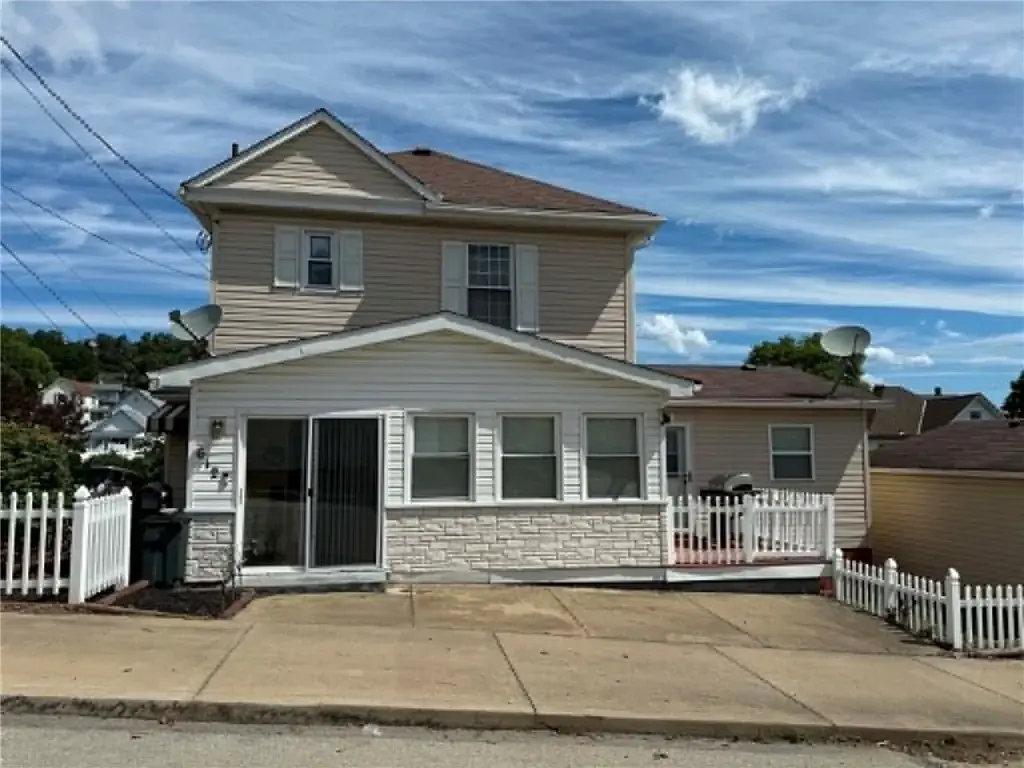 612 Fifth Street, Donora