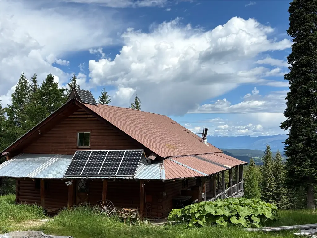 2662 Butcher Creek Road, Trego