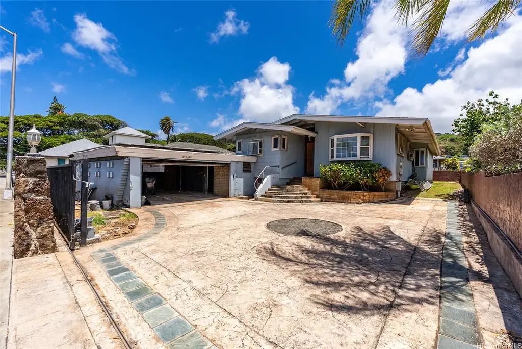 5060 Kalanianaole Highway, Honolulu
