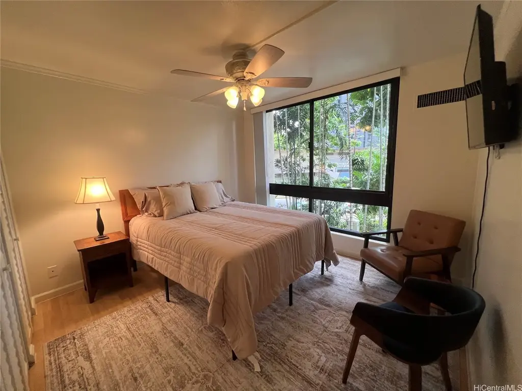 300 Wai Nani Way # 204, Honolulu