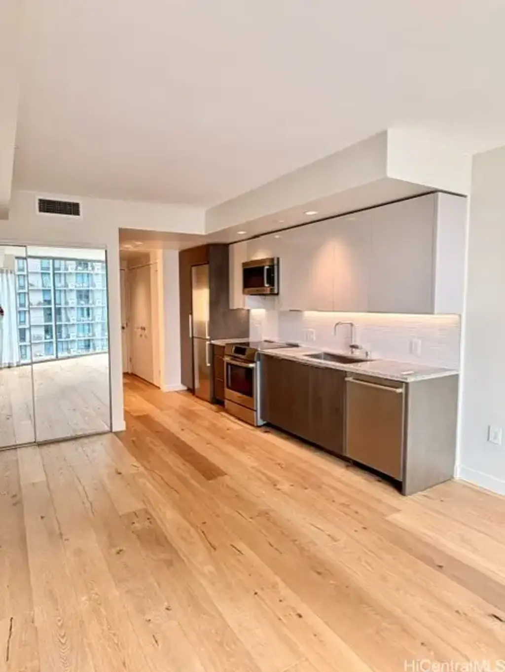 1001 Queen Street # 1307, Honolulu