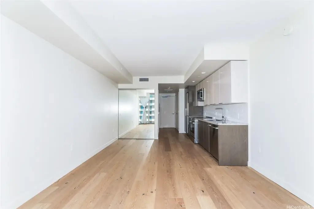 (unit #1307) 1001 Queen Street, Honolulu