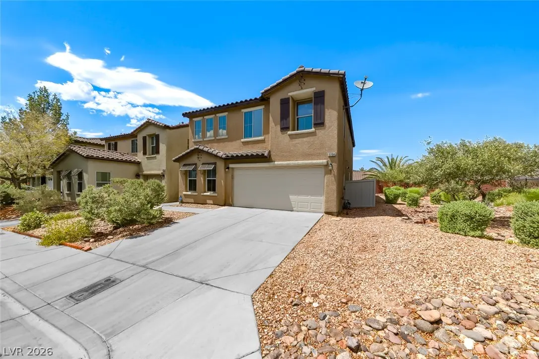 Photo of Listing #2793803