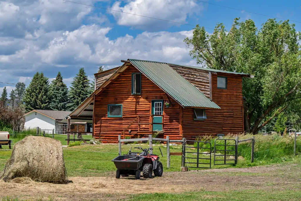 2139 Old Reserve Drive, Kalispell