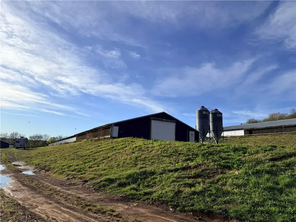 17756 Mccord Road, Elkins