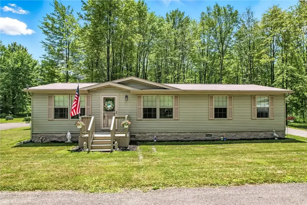 73 Summit Road 503, West Salem