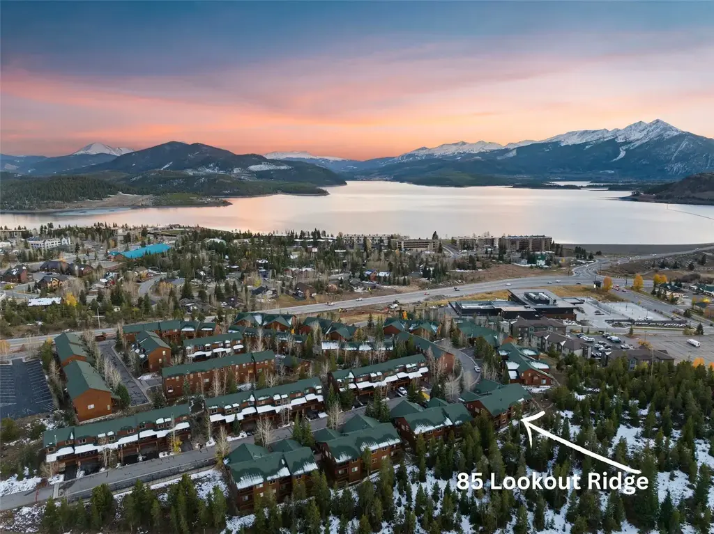 85 Lookout Ridge Drive 85, Dillon