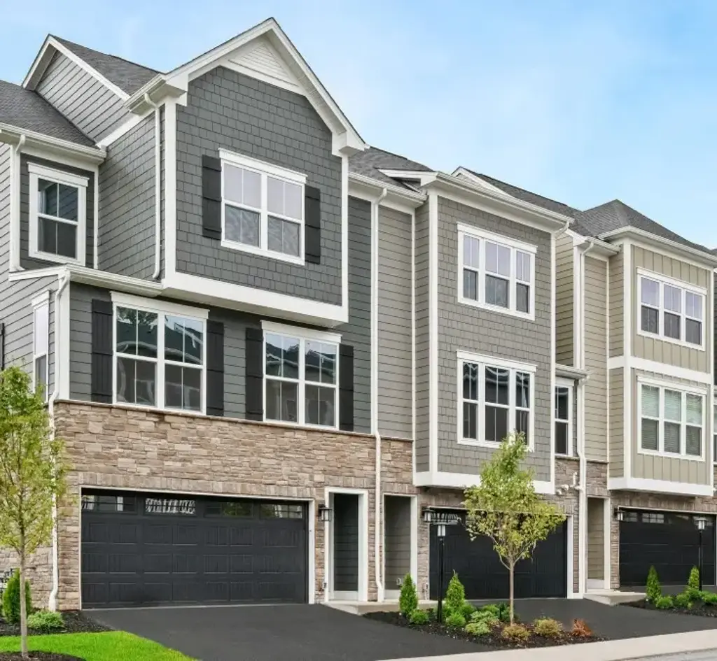 170 Breckenridge Court, Cranberry