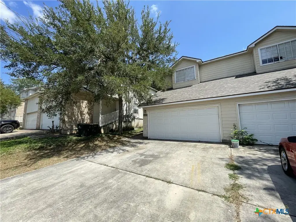 933 Sagewood, San Marcos