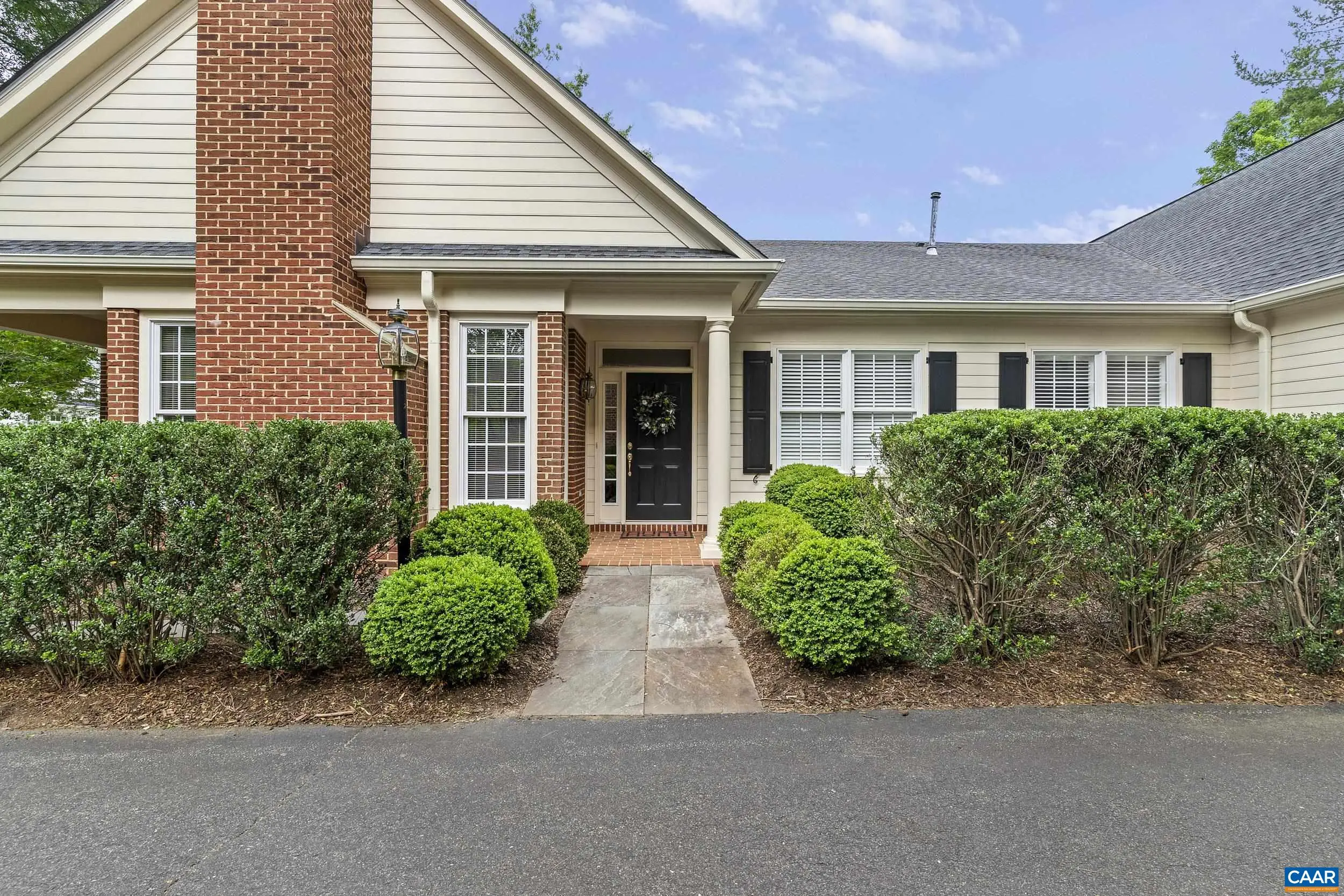 1147 Marion Dr, Charlottesville