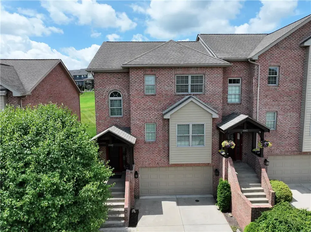 2000 Street Andrews Court , Penn