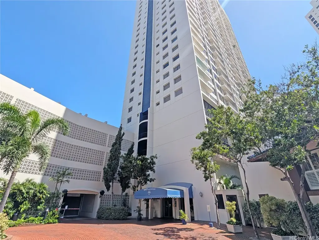 400 Hobron Lane # 3306, Honolulu