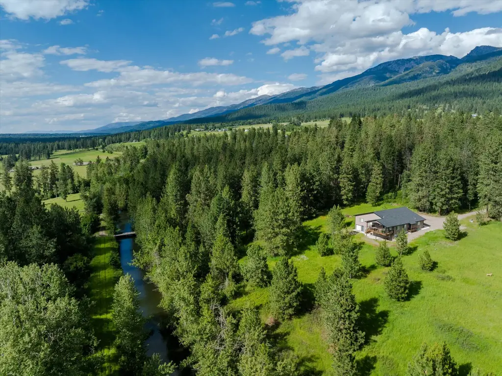42439 Canal Road, Ronan