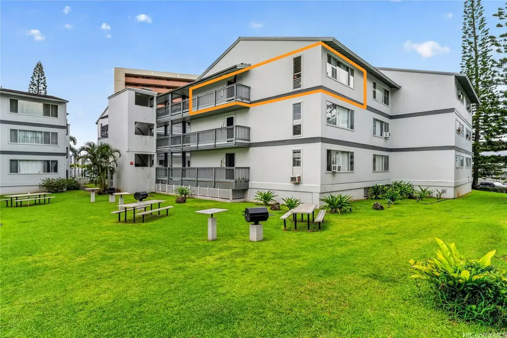 46-261 Kahuhipa Street # A306, Kaneohe