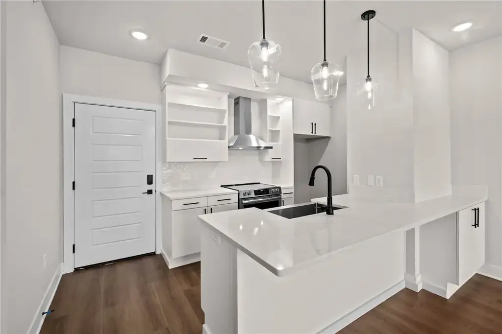 3329 Se Mp Parkway 303, Bentonville