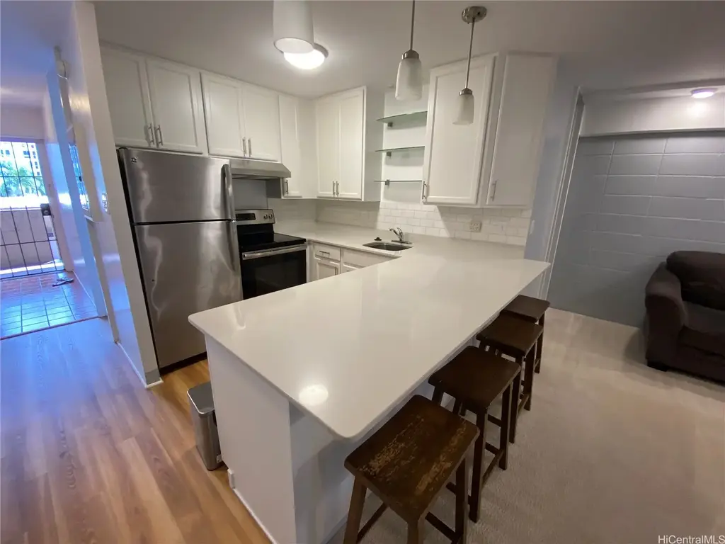 1548 Liholiho Street # 404, Honolulu