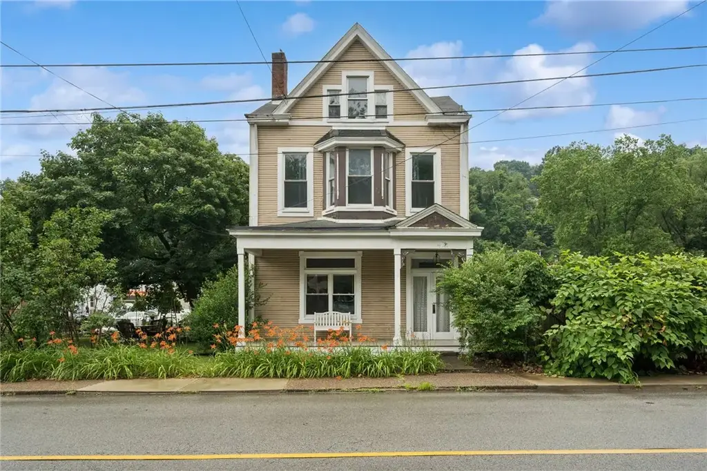 1523 Evergreen Avenue , Shaler