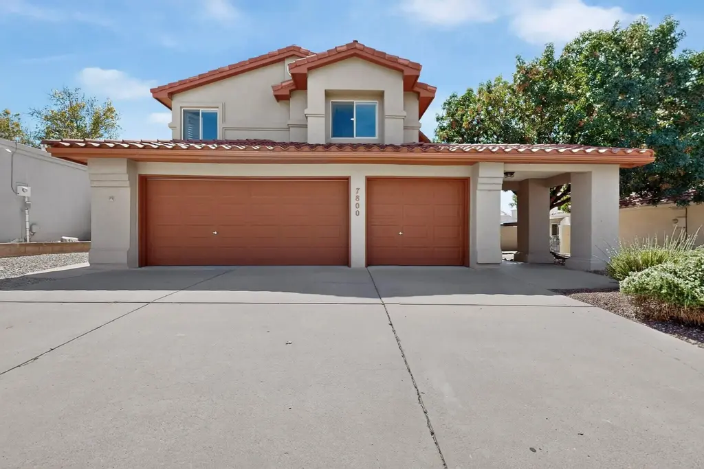 7800 Eagle Rock Avenue Ne, Albuquerque