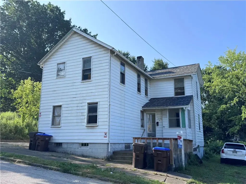 270 Liberty Street, Sharon