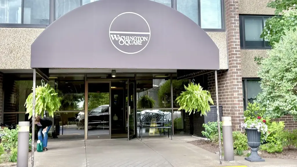 750 Washington Road 1106, Mt Lebanon