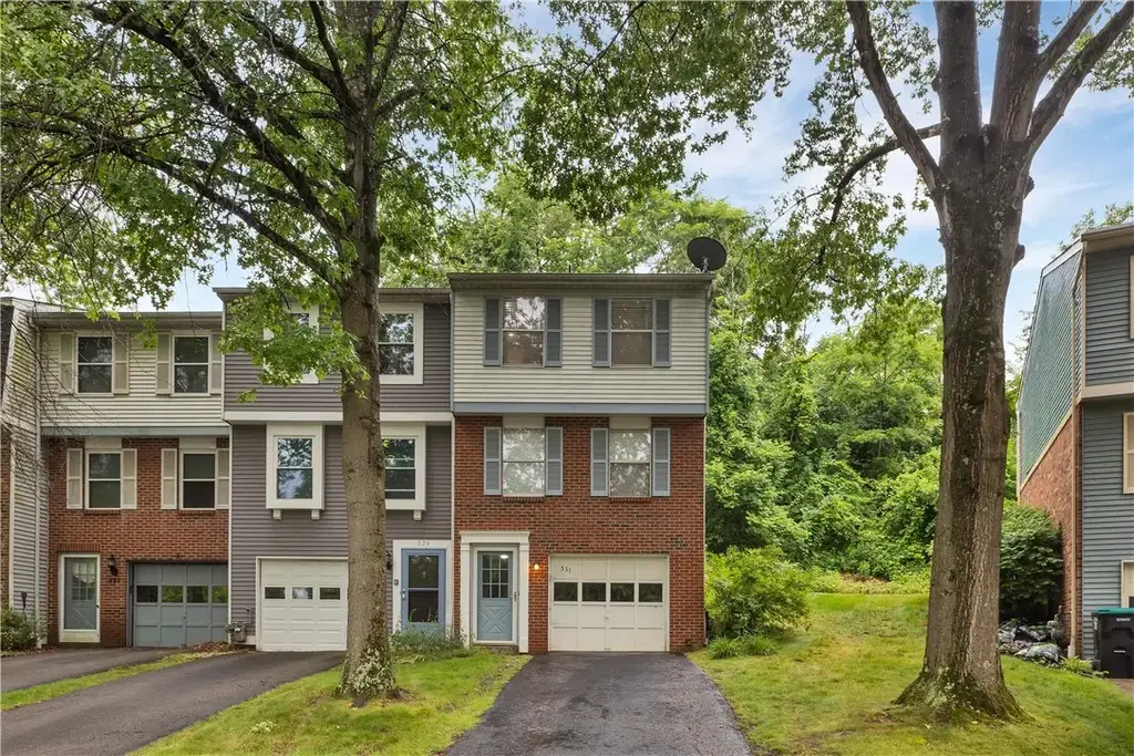 531 Winesap Drive , South Fayette