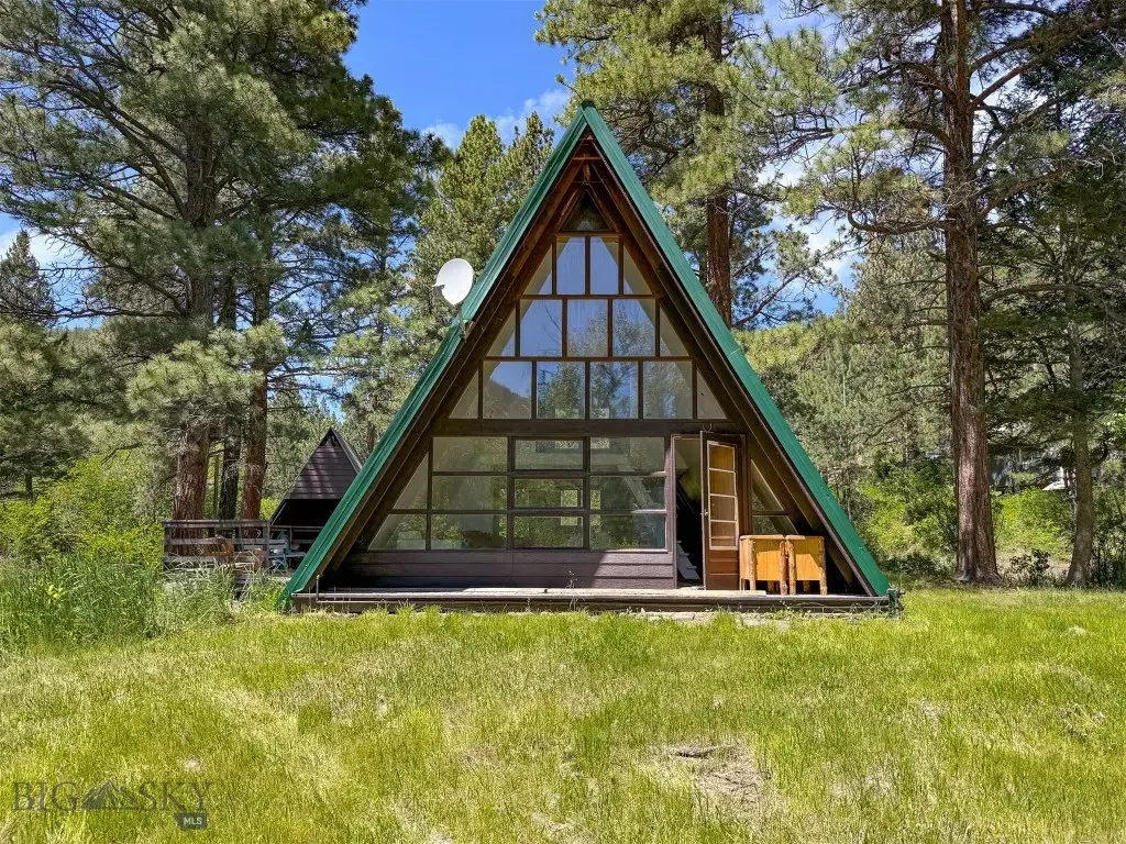 2623 Little Wolf Creek Road, Wolf Creek