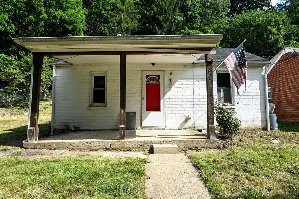 854 Bocktown Road , Moon/Crescent
