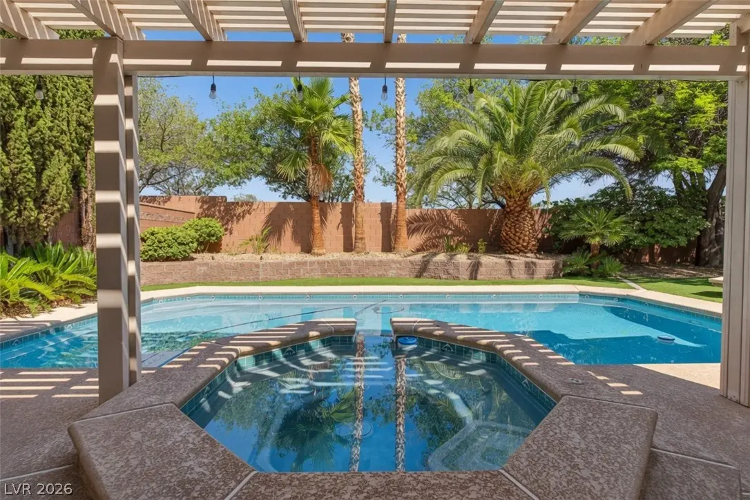 113 S Buteo Woods Lane, Las Vegas