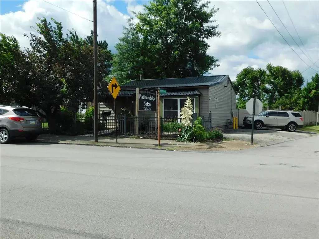 294 Fayette Street, Uniontown