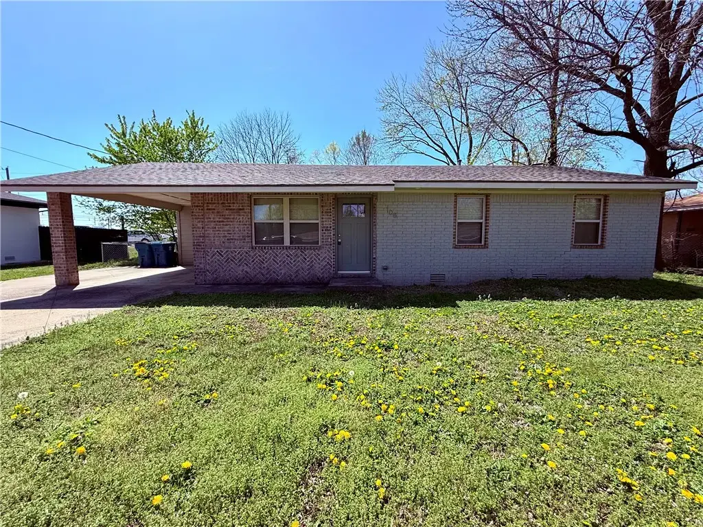 108 Se 13th Street, Bentonville