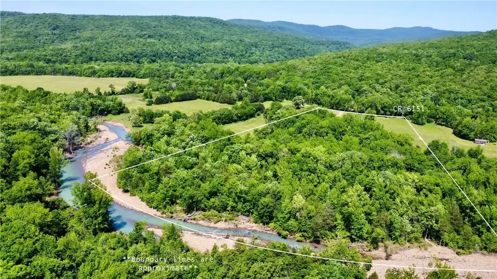 16 Acres Cr 6151, Pettigrew
