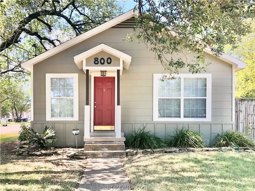 800 Mitchell Street, Bryan