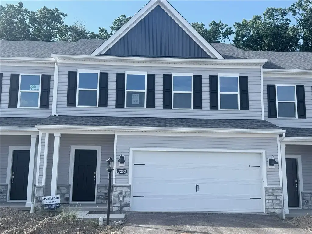 157 Sweetwater Drive, Moon/Crescent