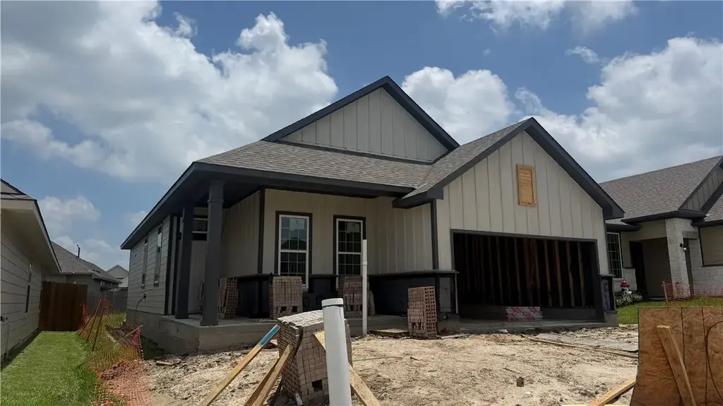10625 Burgundy Berry Way, Bryan