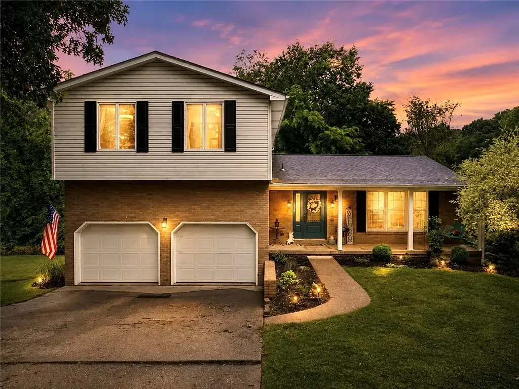 4067 Briarwood Drive , Jeannette