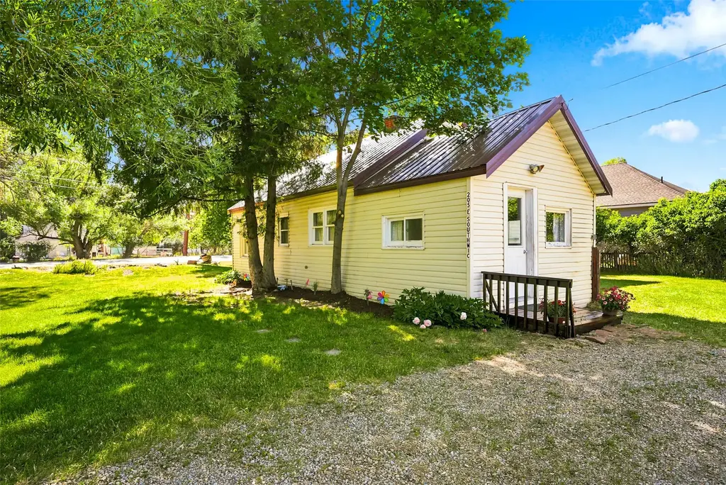 205 E Southwic Avenue, Darby