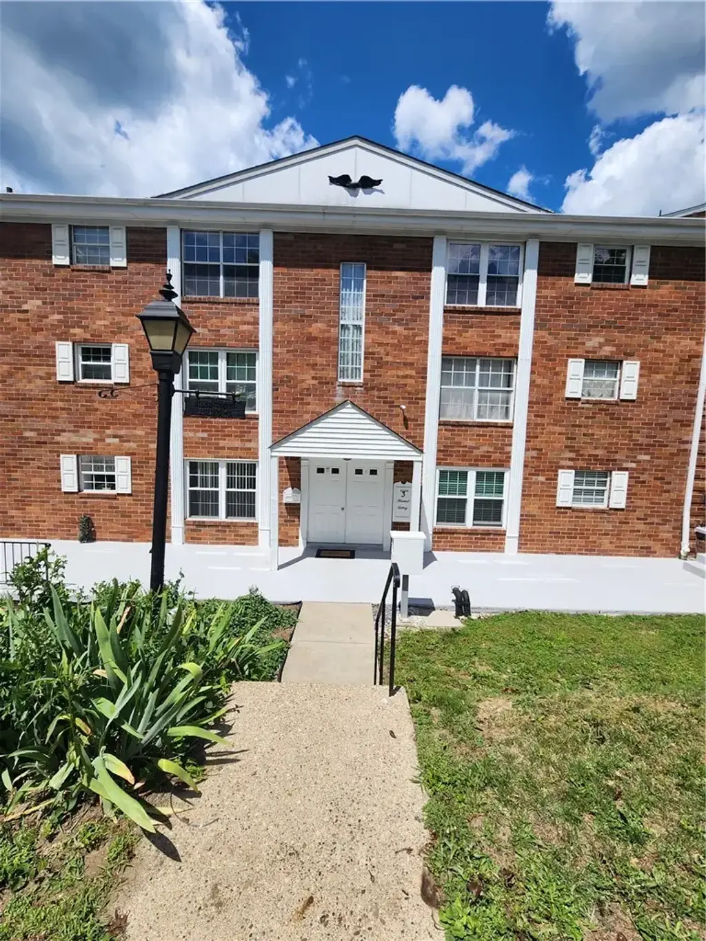 3 Hiland Valley Drive 306, Ross