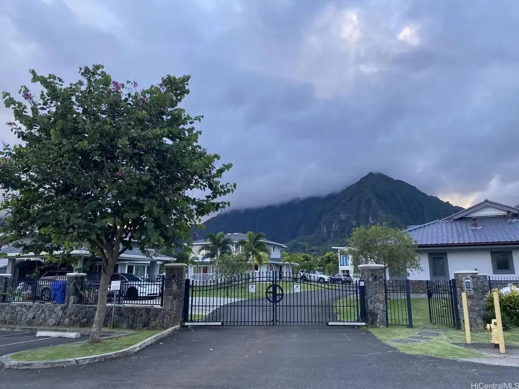 45-850 Luana Place # B, Kaneohe