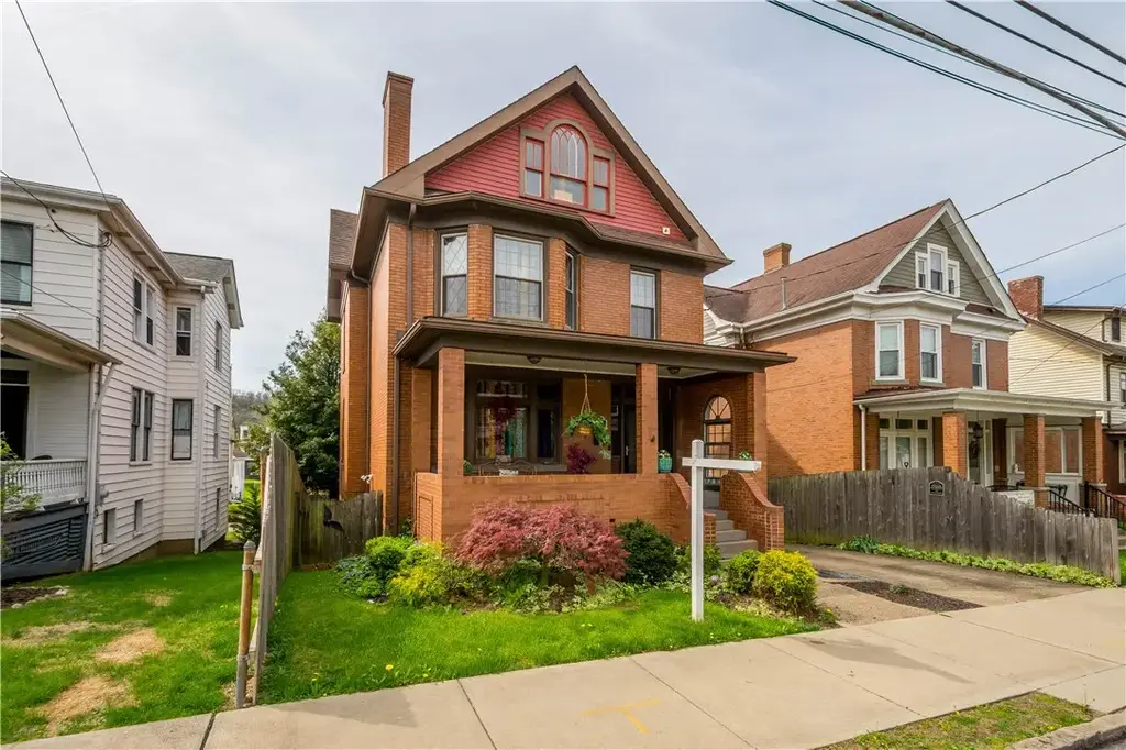 337 College Street, Canonsburg