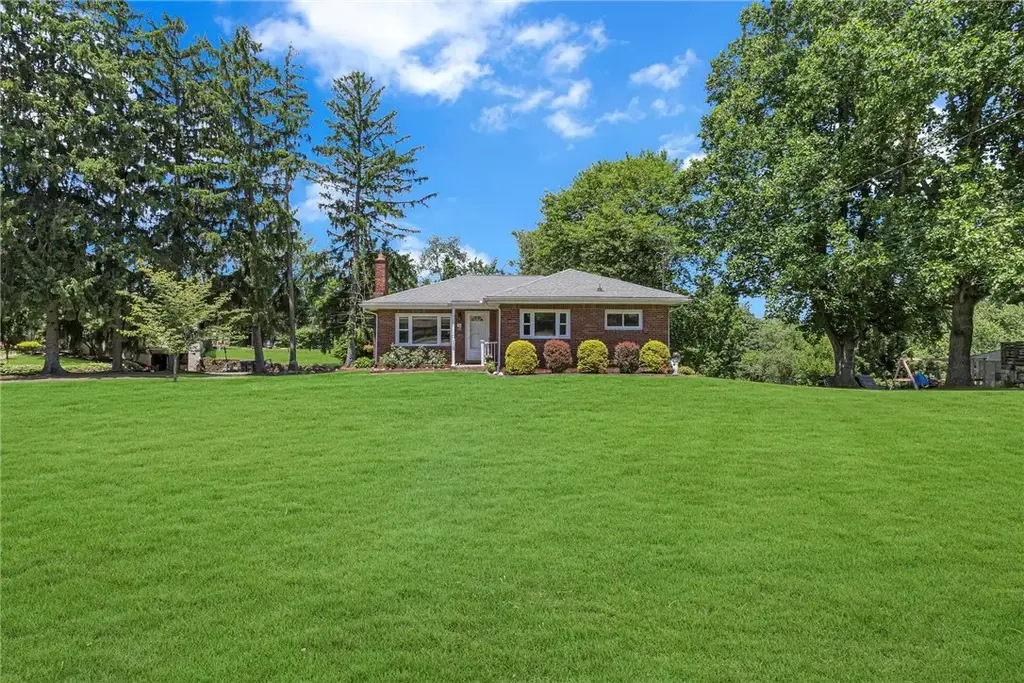 115 Shafer Road , Moon/Crescent