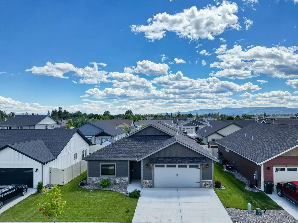 4018 Snowberry Avenue, Kalispell