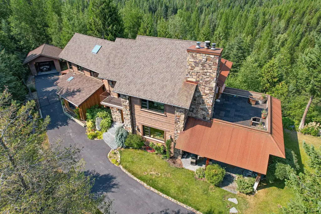 13521 Bug Creek Road, Bigfork