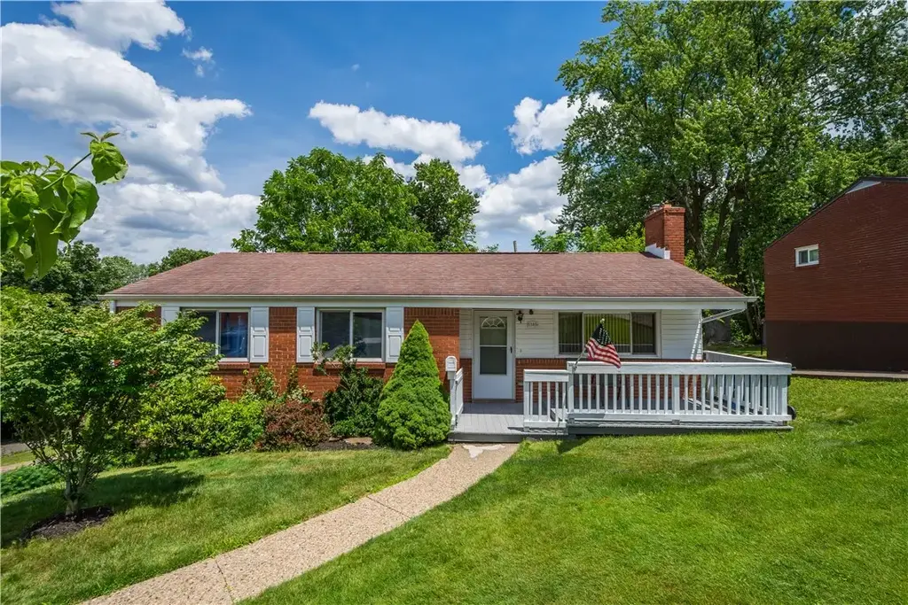 5185 Caste Drive, Whitehall