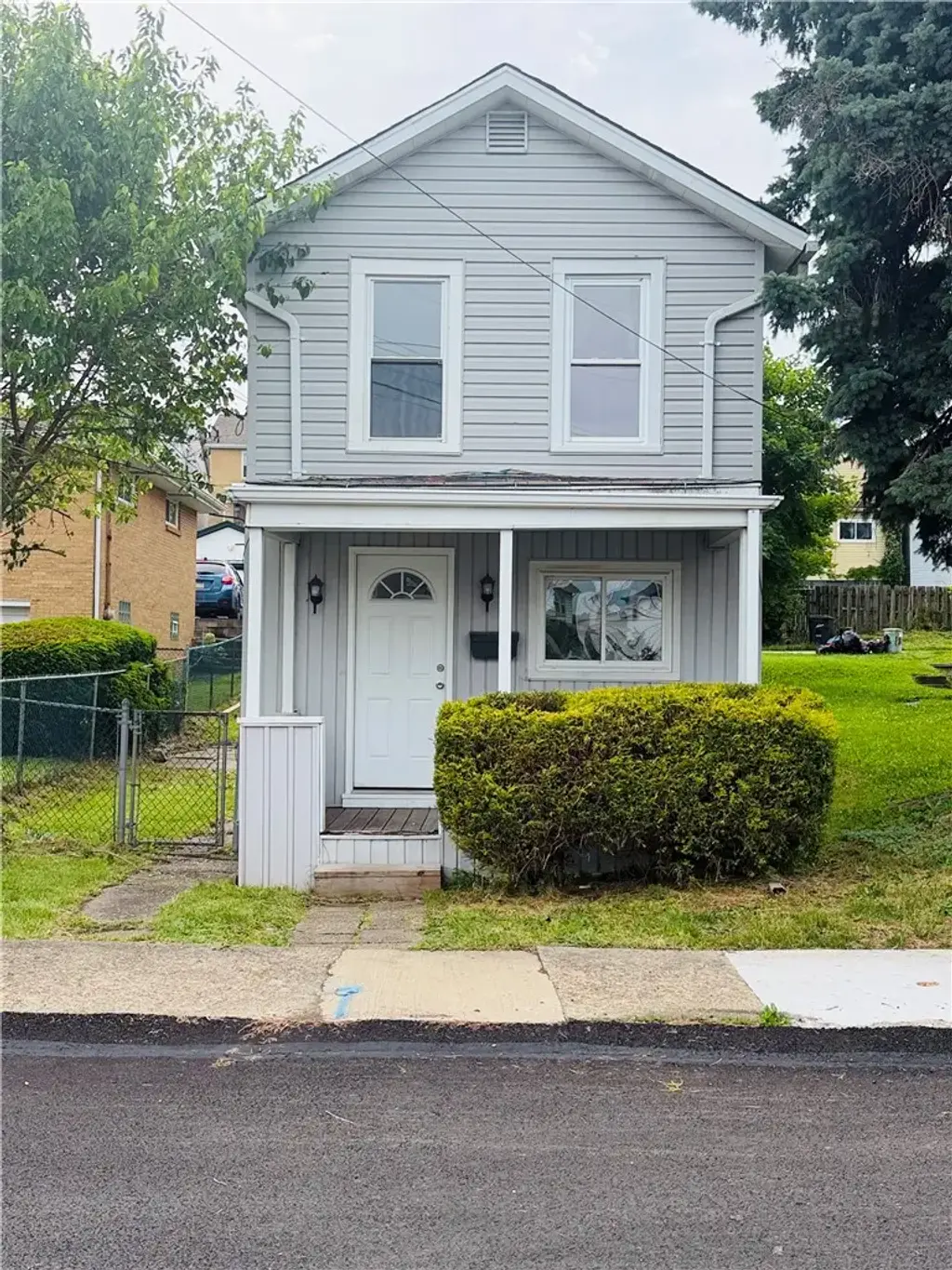 1816 Wesley, McKeesport