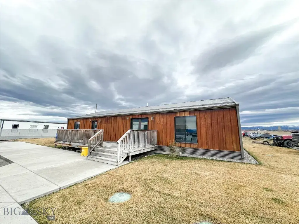 4498 Jackrabbit Lane Bldg 2, Belgrade
