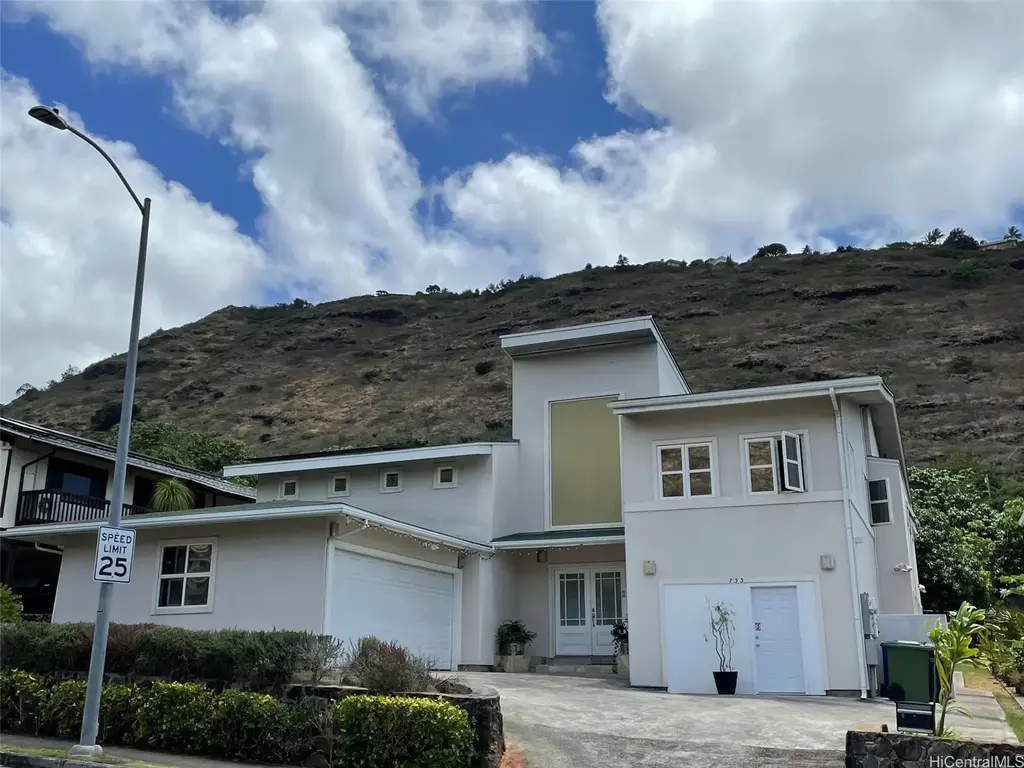 733 Hind Iuka Drive, Honolulu